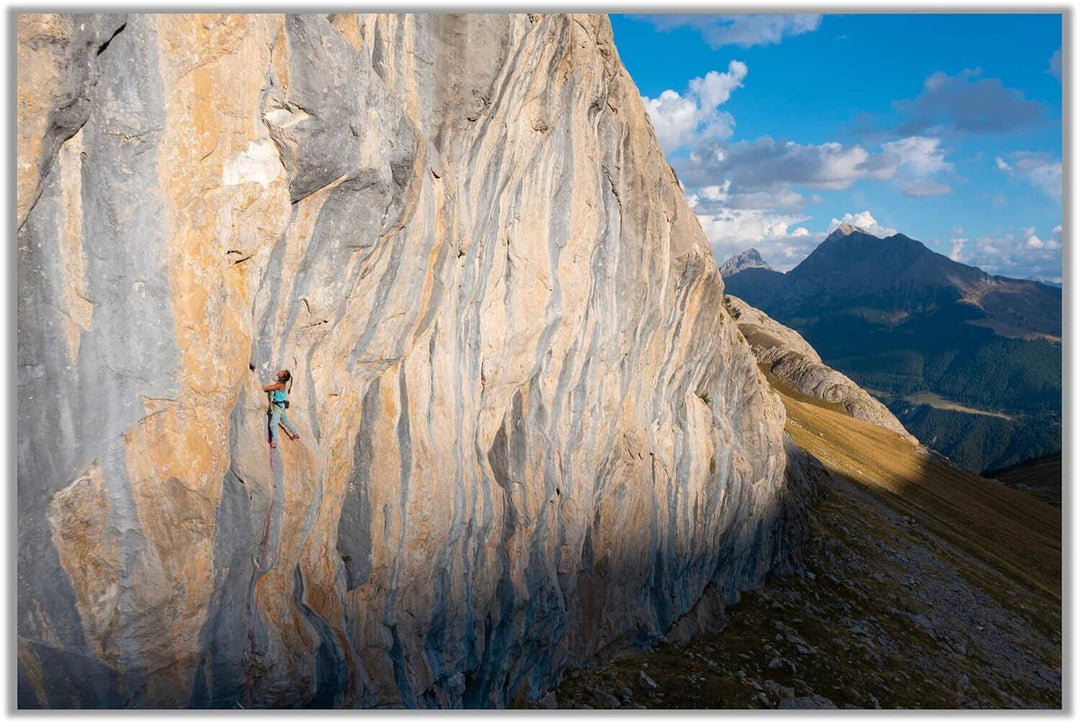 Beau livre - 100 spots d'escalade à couper le souffle (France) | Larousse beau livre Dilibel 