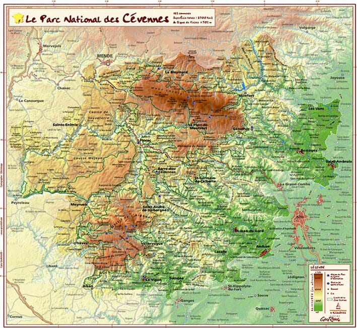 Small relief map - The Cévennes National Park - 31.8 X 31.8 cm – La ...