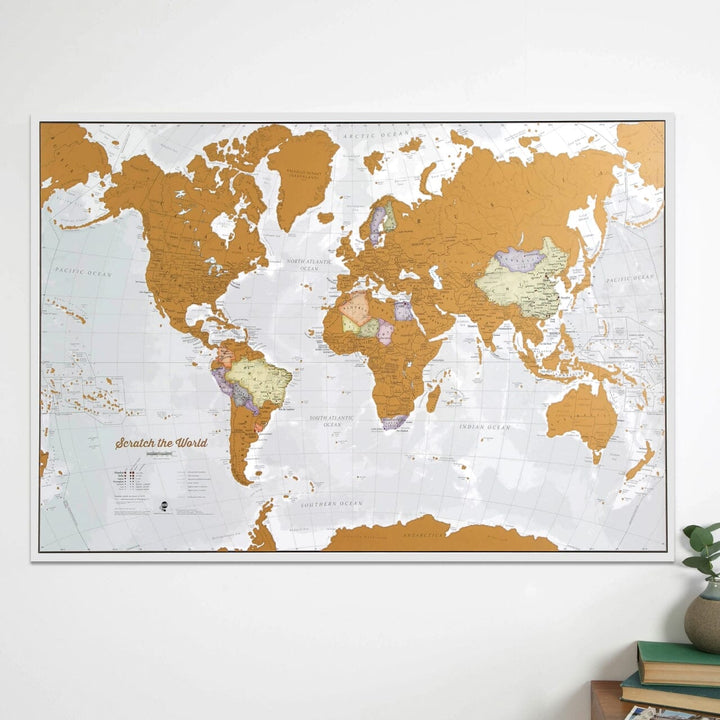 Carte murale à gratter (en anglais) - Monde (84 x 59 cm) | Maps International carte murale petit tube Maps International 
