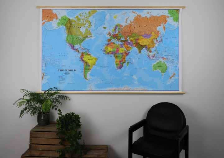 Carte murale géante plastifiée avec lattes de maintien en bois - Monde politique (en anglais) - 1/20M (197 x 117 cm) | Maps International carte murale hors dimensions Maps International 