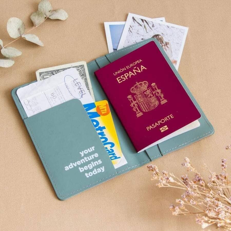 Porte passeport - vert | Miss Wood accessoire de voyage Miss Wood 