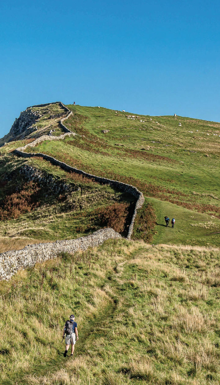 Guide de randonnées (en anglais) - Trekking the Hadrian's Wall Path: Two-way Trekking Guide | Knife Edge Outdoor guide de randonnée Knife Edge Outdoor 